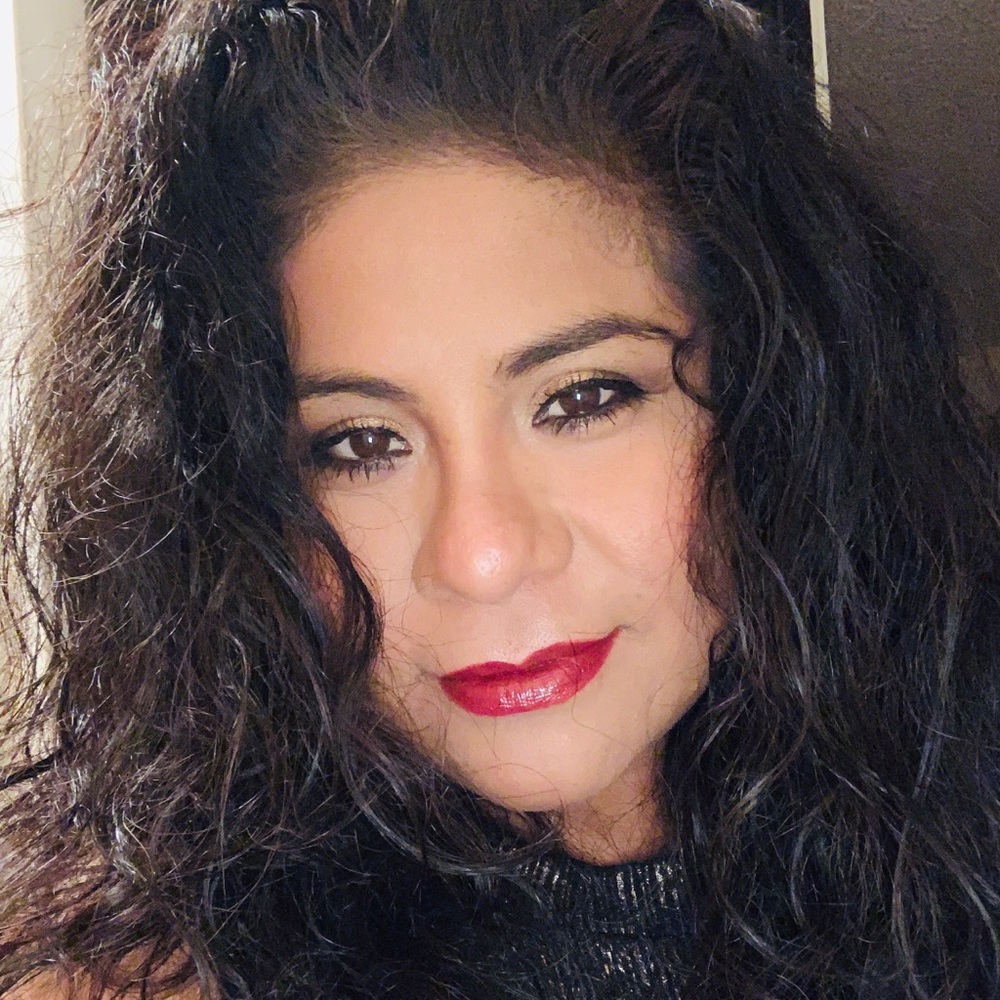 Meet your Posher, Miriam